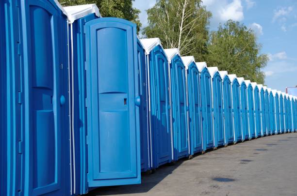 Porta potty delivery and setup in Chester, VA
